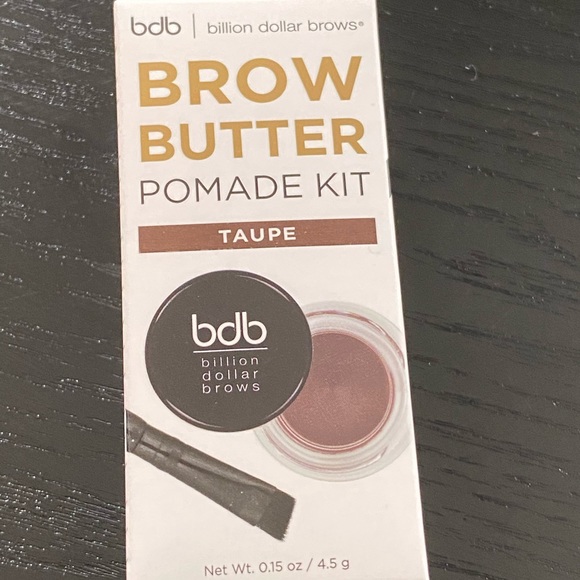 5 piece new makeup kit - Picture 6 of 8